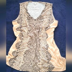 Cream and black tank top M